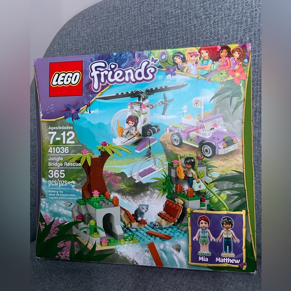 Lego friends jungle rescue